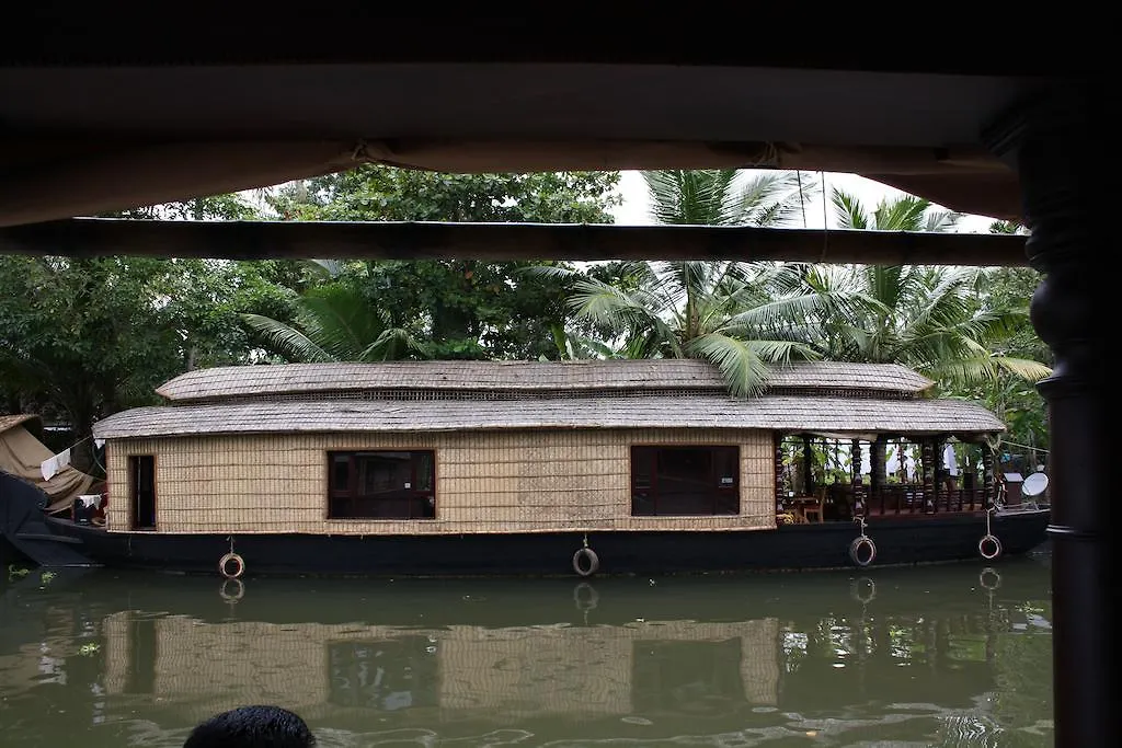 Hotel Kerala House Boats Alappuzha Botel