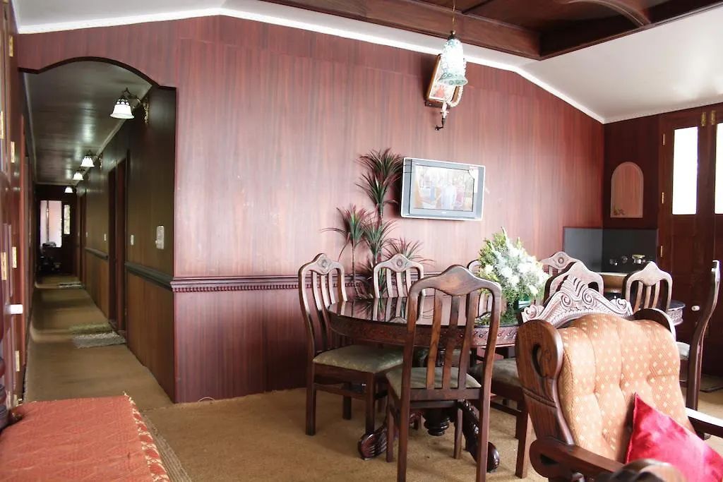 Hotel Kerala House Boats Alappuzha Indie