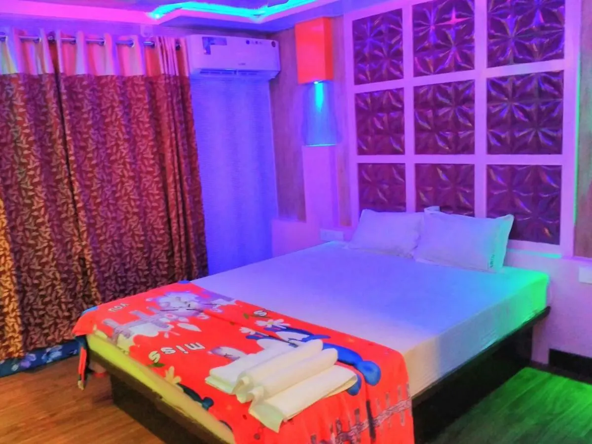 Hotel Kerala House Boats Alappuzha Botel
