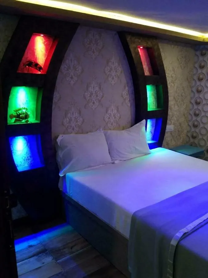 Hotel Kerala House Boats Alappuzha 2*,