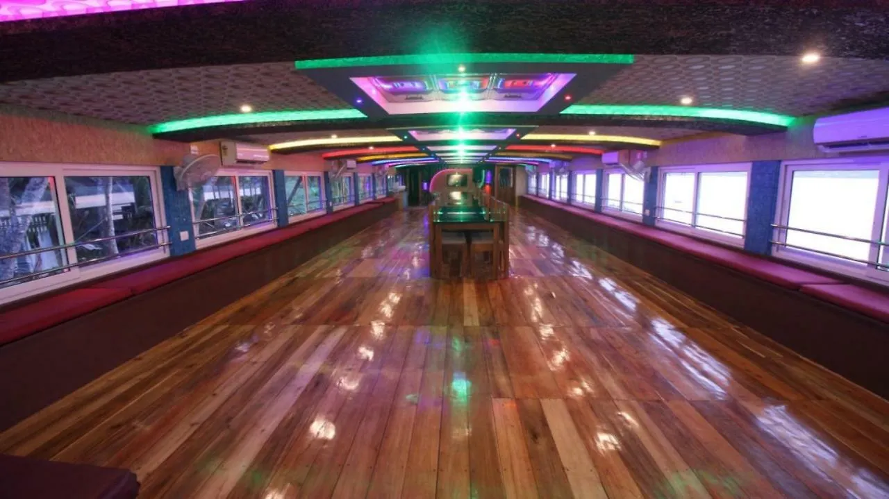Botel Hotel Kerala House Boats Alappuzha