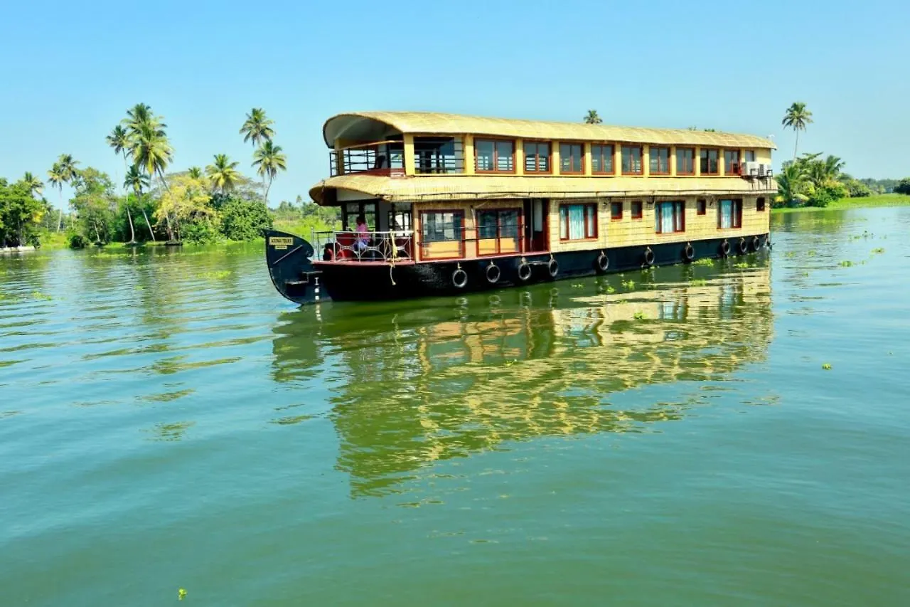 Botel Hotel Kerala House Boats Alappuzha
