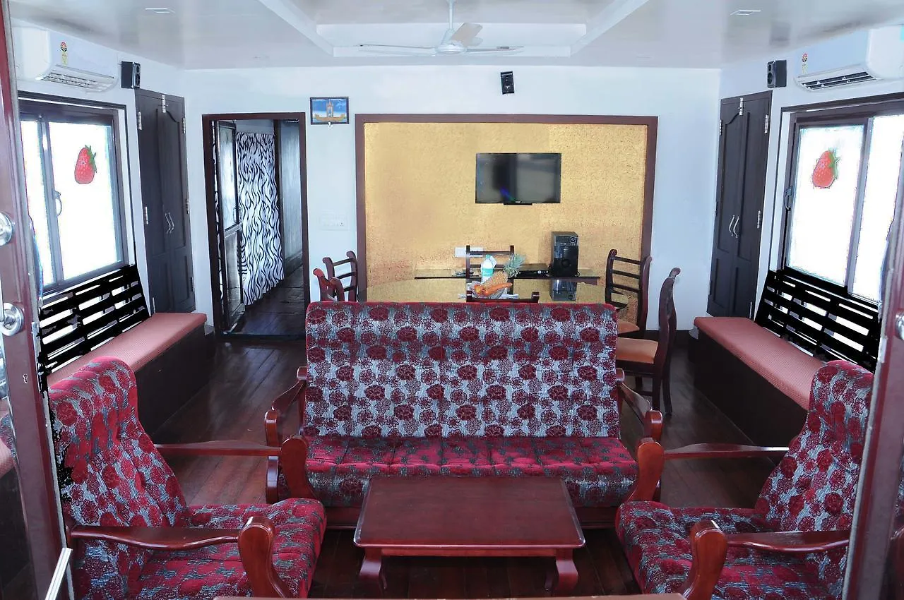 מלון Alappuzha Kerala House Boats ספינת מלון