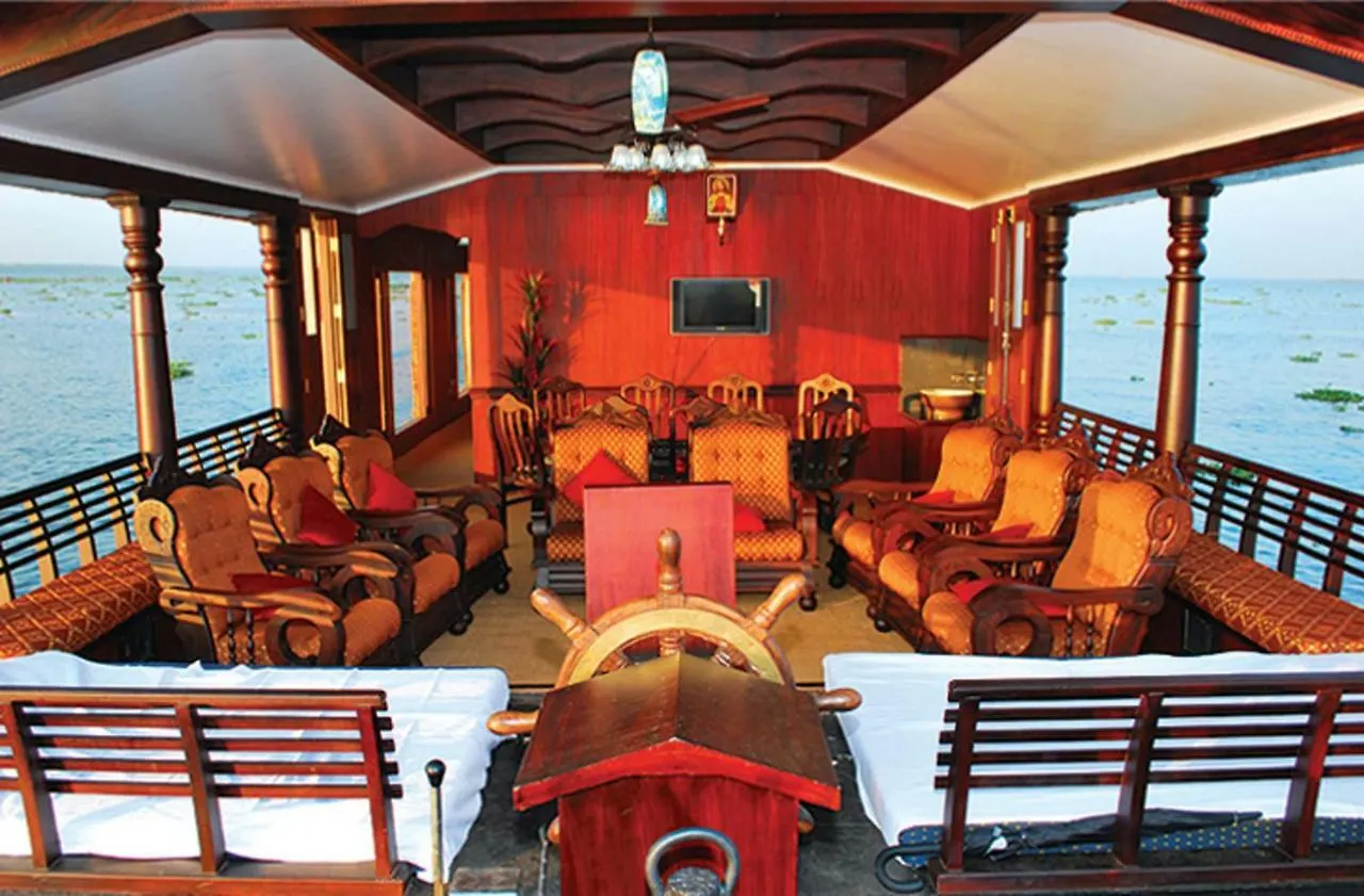 מלון Alappuzha Kerala House Boats 2*,