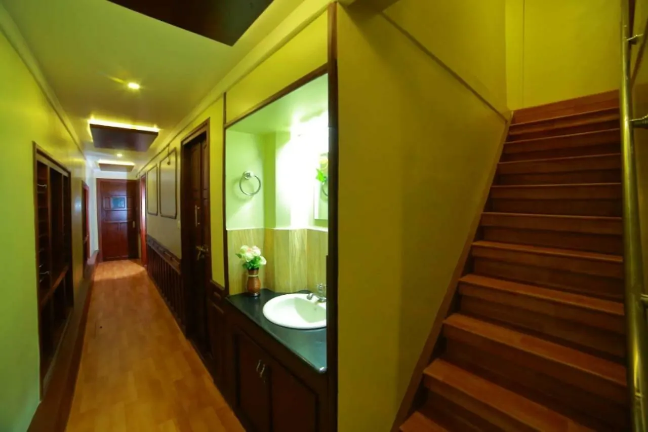 מלון Alappuzha Kerala House Boats הודו