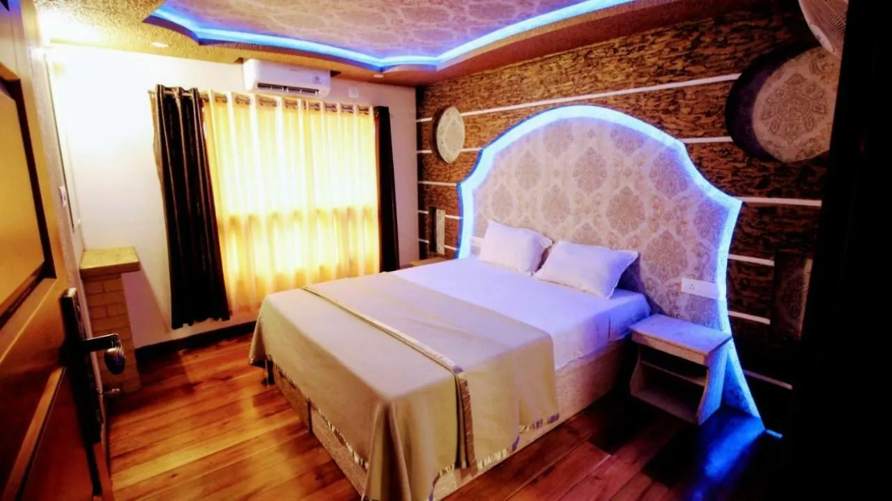 מלון Alappuzha Kerala House Boats הודו